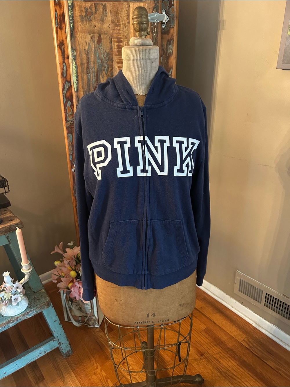 PINK Victoria's Secret Navy Zip-Up Hoodie with White Logo | Large